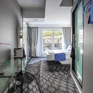 4* Otel Magic & Kloverhuset