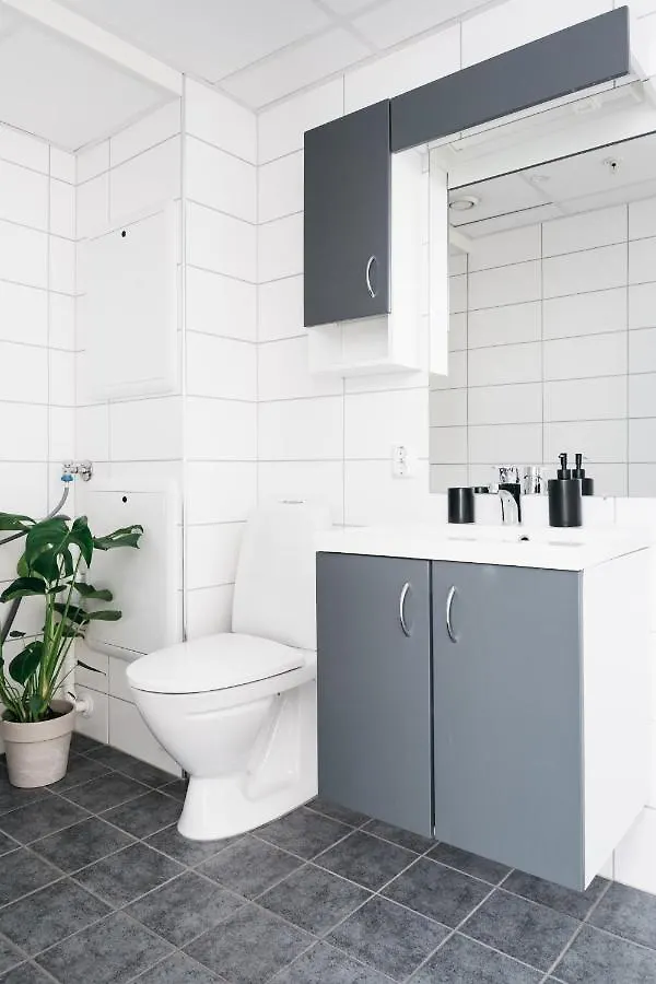Stay Urban - Stylish Scandinavian Gem With French Balcony Bergen 0*,